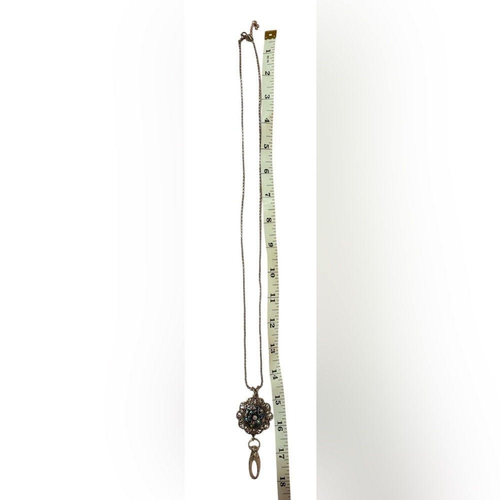 Silver Lanyard Necklace with 4 Interchangeable Centers - Picture 4 of 4